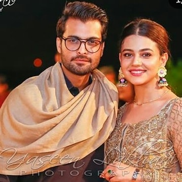 Awesome Couple Zara Noor Abbas and Asad Siddique at a Wedding Event 3 Awesome Couple Zara Noor Abbas and Asad Siddique at a Wedding Event