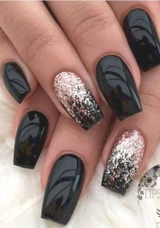 Stylish New Acrylic Nail art at home for fashionable women to try this Year 4 Stylish New Acrylic Nail art at home for fashionable women to try this Year