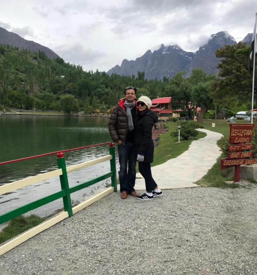 Ayesha Khan First Time Shared some Awesome Photos with her Husband