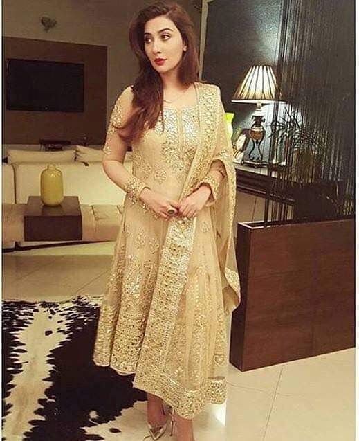 Ayesha Khan First Time Shared some Awesome Photos with her Husband