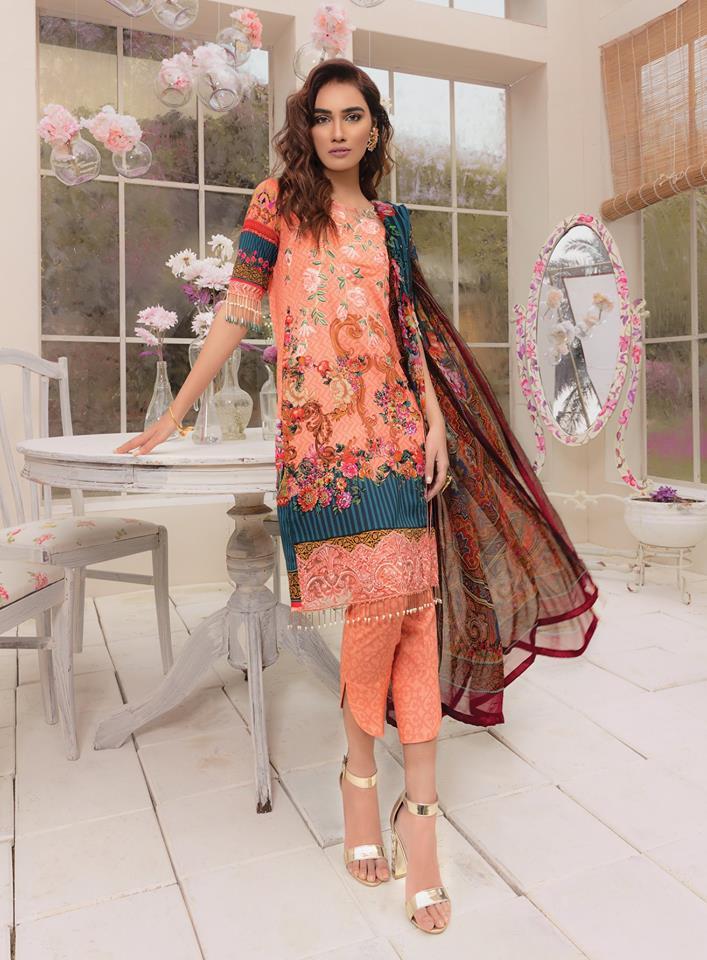 Stylish Gulaal Lawn with New Styles and Glamour For Trendy Girls Stylish Gulaal Lawn with New Styles and Glamour For Trendy Girls