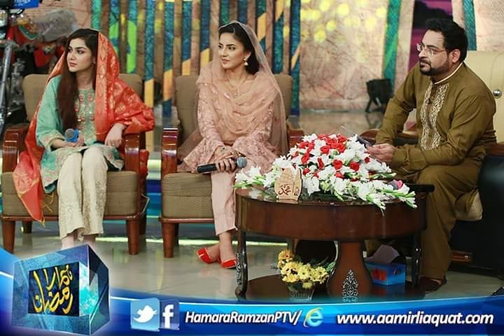 Awesome Photos of Bushra Amir and Tuba Amir in Ramzan Transmission of Ptv and Hum tv