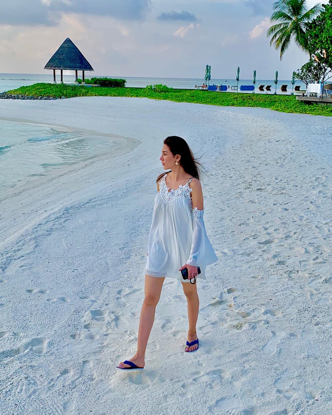 Blue Water & Beach - Model Abeer Rizvi Awesome Clicks from Maldives