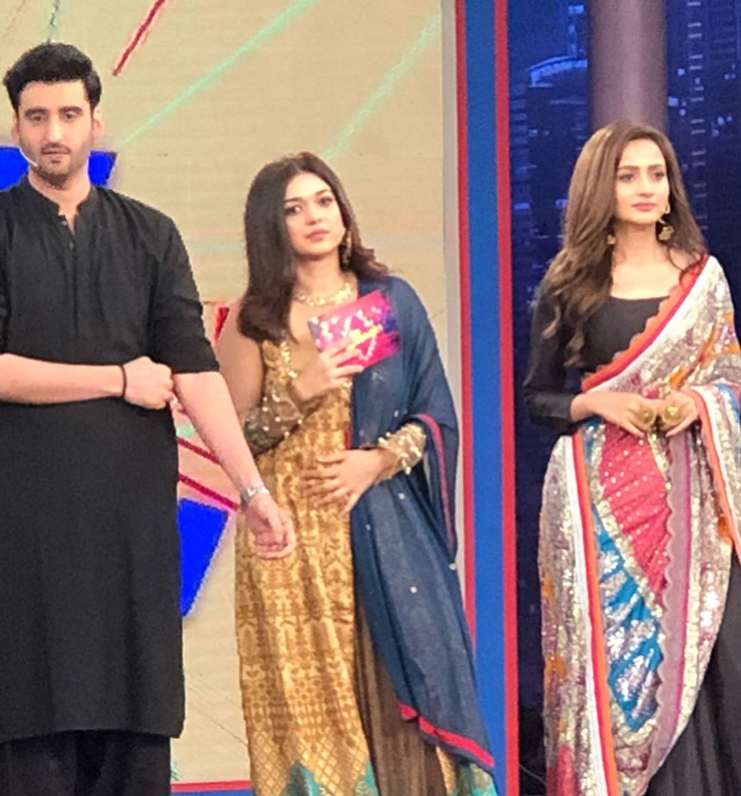 Beautiful Sanam Jung and Zarnish Khan on the Set of Eid Show