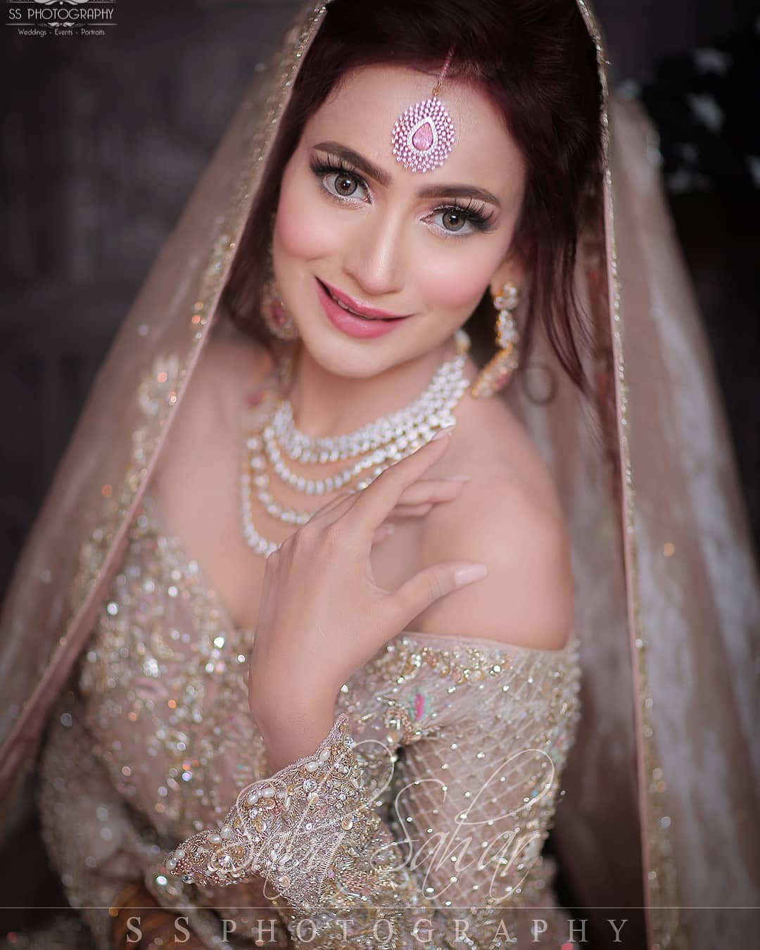 New Awesome Bridal Shoot of Actress Zarnish Khan