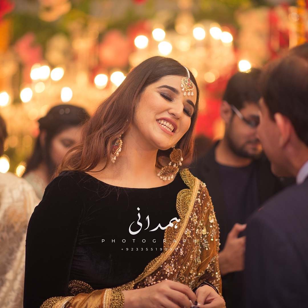 New Pictures of Awesome Hareem Farooq from Wedding Event