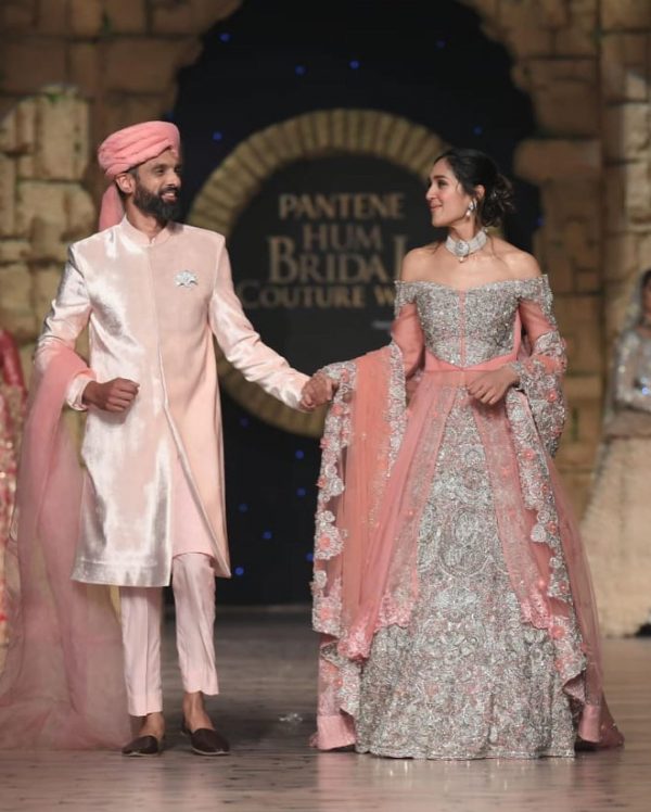Mira Sethi and Bilal Siddiqui Look Adorable Together at HBCW19