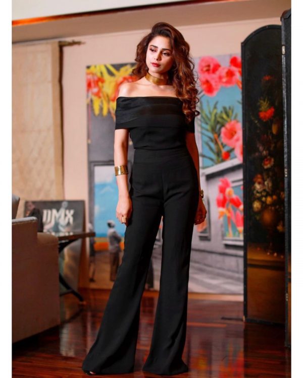 Singer Aima Baig New Pictures from a Birthday Party