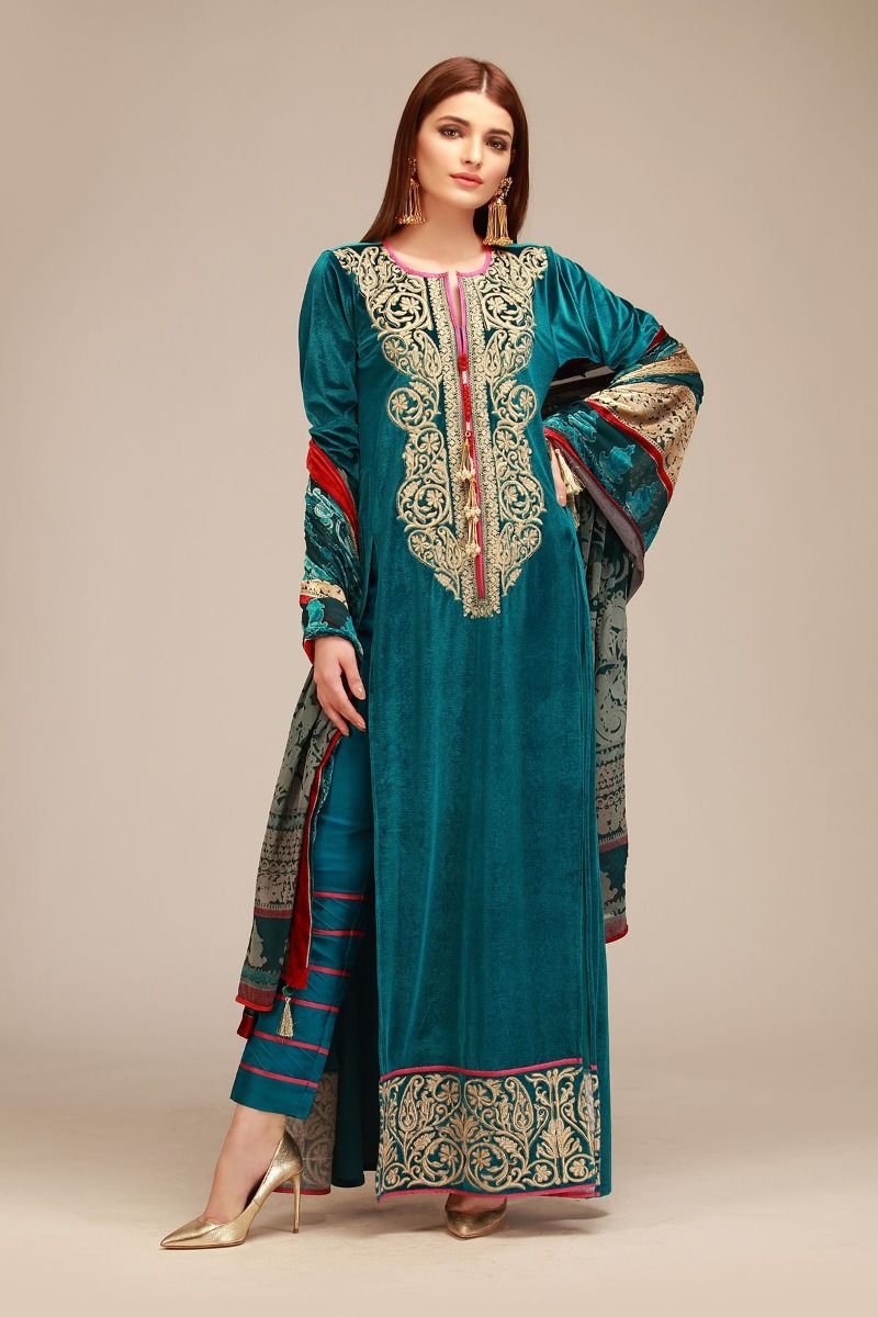 khaadi velvet shawls