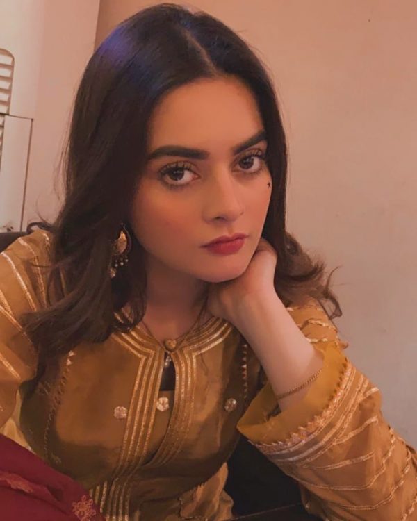 Actress Minal Khan New Awesome  Clicks