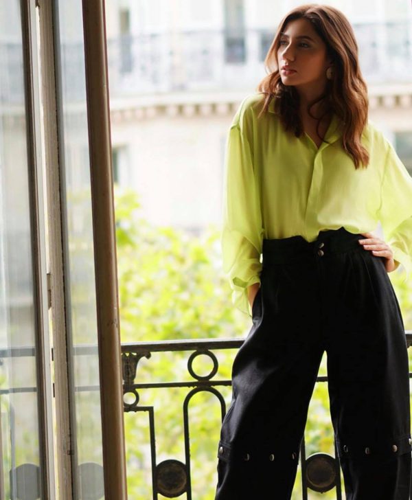 Famous and Stylish Pakistani Celebrities