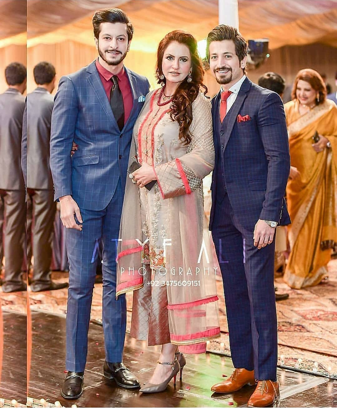 Saba Faisal with her Family at a Wedding Event