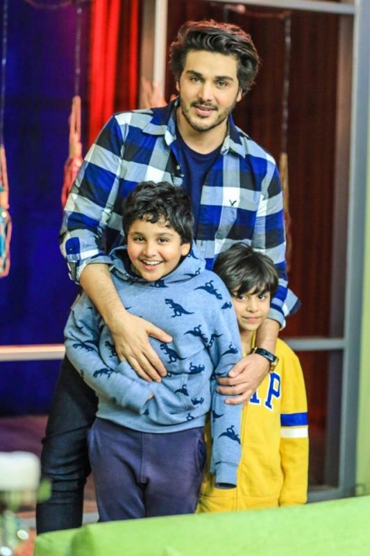 Ahsan Khan with his kids