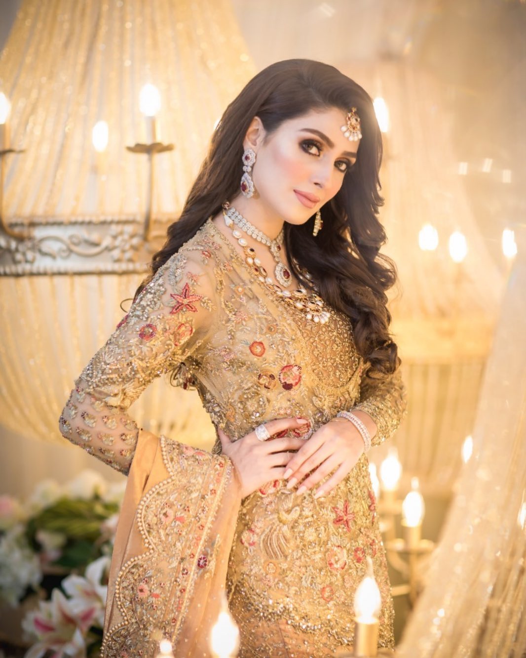 Beautiful Ayeza Khan Latest Photoahoot