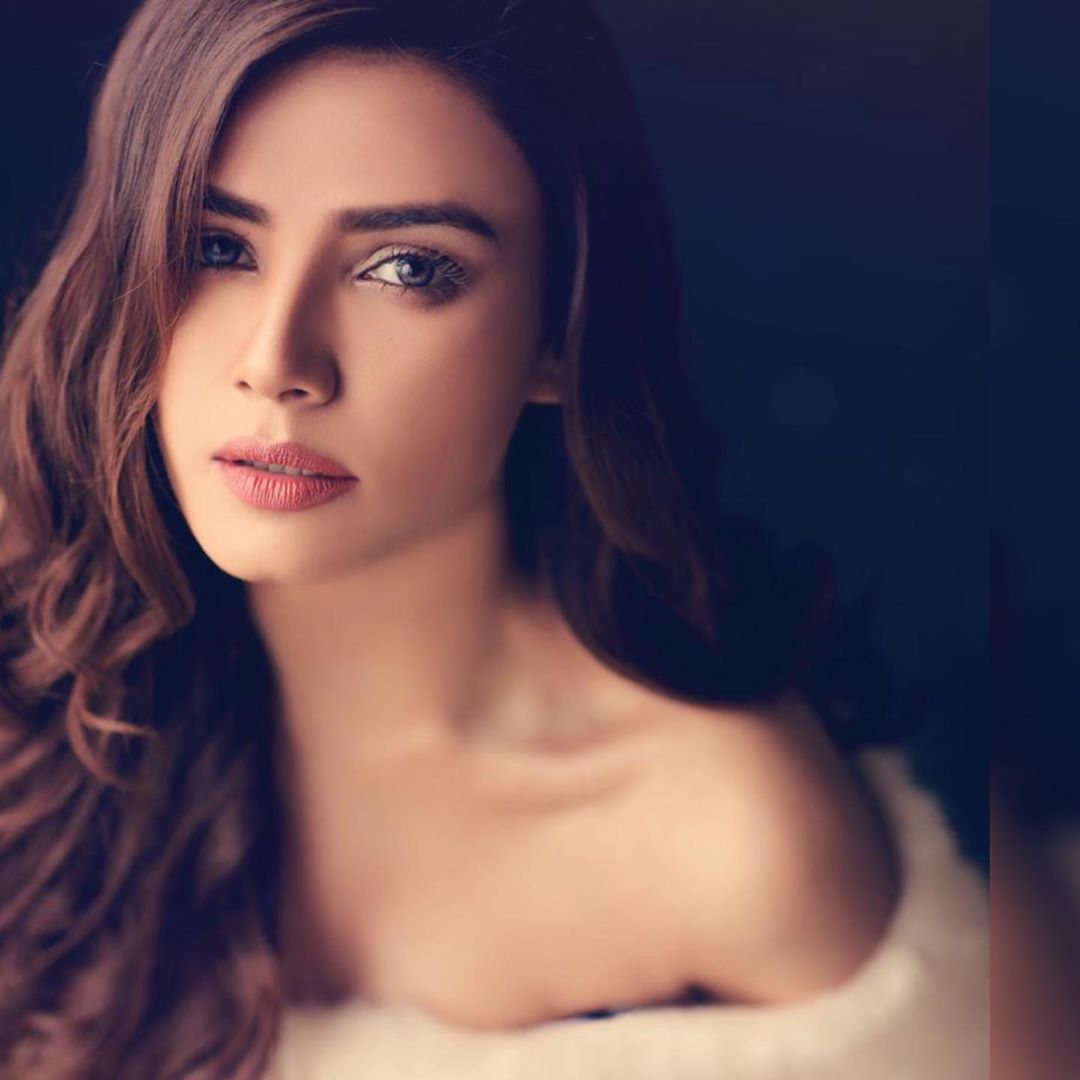 Actress Kiran Haq is Looking Gorgeous in her Latest Photo Shoot