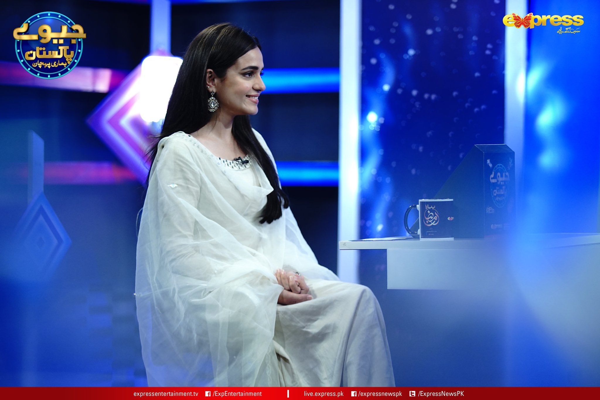 Jeeeway Pakistan Game Show with Dr Aamir Liaquat | Sumbul Iqbal gorgeous Clicks