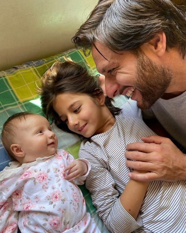 Shahid Afridi live video with her New Born Daughter 3 Shahid Afridi live video with her New Born Daughter