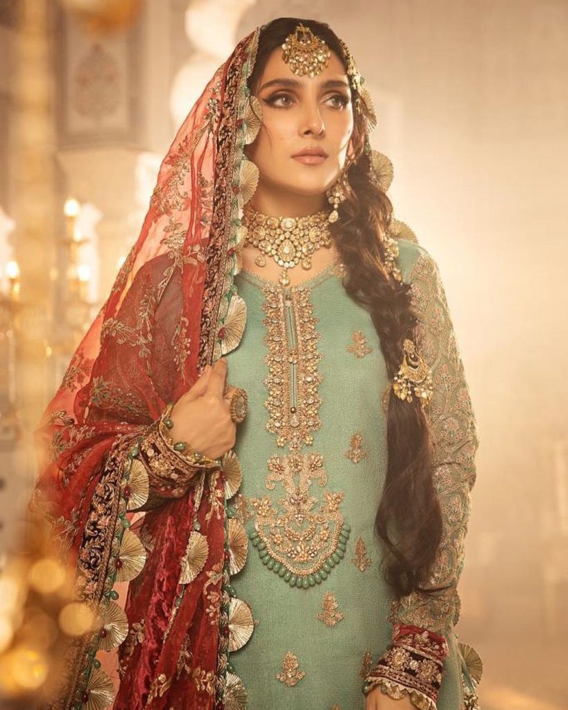Ayeza Khan features in Maria B Winter Wedding Edition 2021
