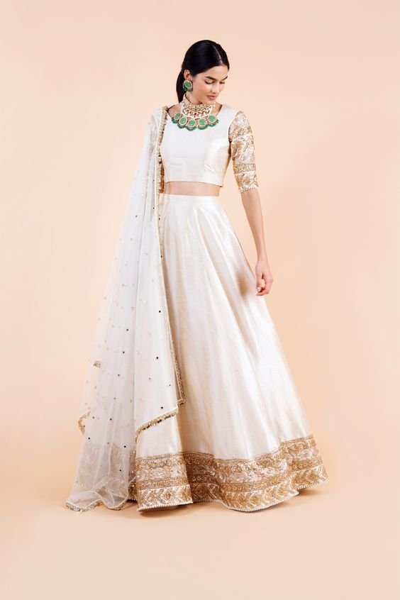 Beautiful Collection of Nikkah Dresses Ideas 2021 7 Beautiful Collection of Nikkah Dresses Ideas 2021