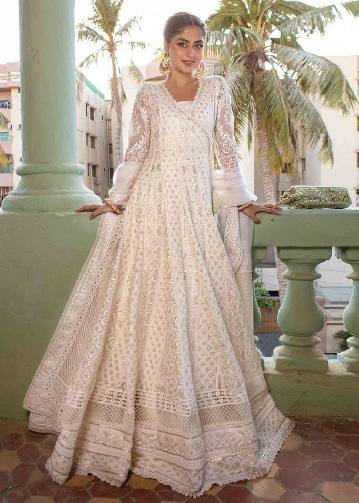 Beautiful Collection of Nikkah Dresses Ideas 2021 20 Beautiful Collection of Nikkah Dresses Ideas 2021