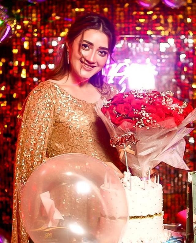 Momina Iqbal pictures from her Charming birthday party