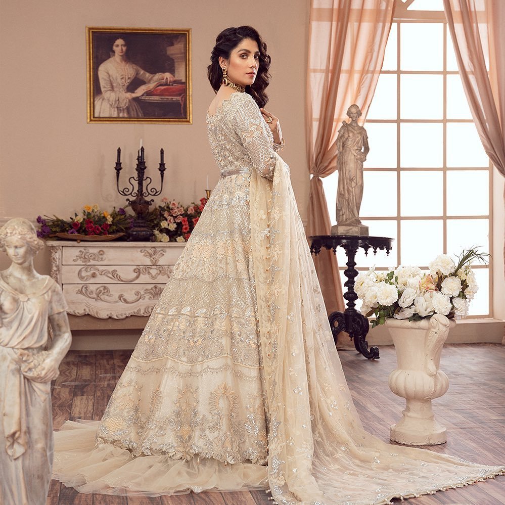 Ayeza Khan Bridal Photoshoot for Anaya by Kiran Chaudhry 12 Ayeza Khan Bridal Photoshoot for Anaya by Kiran Chaudhry