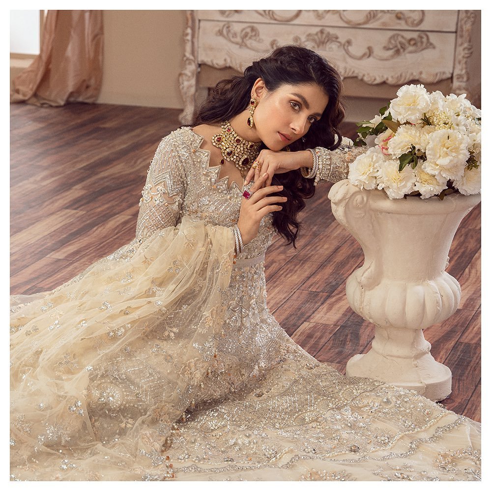 Ayeza Khan Bridal Photoshoot for Anaya by Kiran Chaudhry 15 Ayeza Khan Bridal Photoshoot for Anaya by Kiran Chaudhry