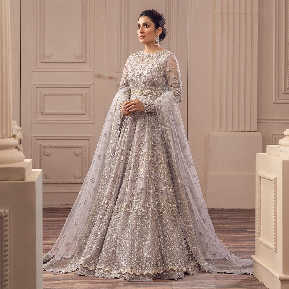 Ayeza Khan Bridal Photoshoot for Anaya by Kiran Chaudhry 8 Ayeza Khan Bridal Photoshoot for Anaya by Kiran Chaudhry
