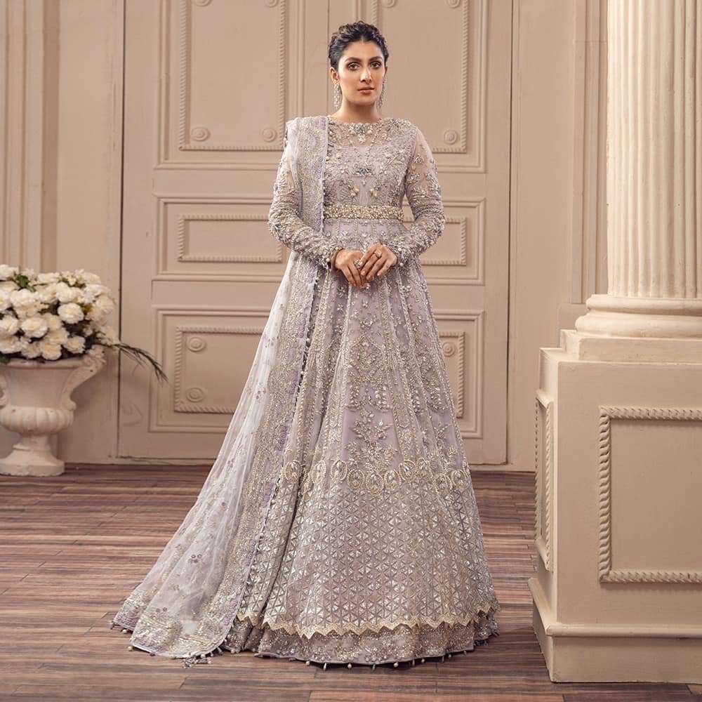 Ayeza Khan Bridal Photoshoot for Anaya by Kiran Chaudhry 10 Ayeza Khan Bridal Photoshoot for Anaya by Kiran Chaudhry