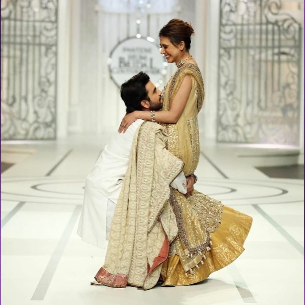 Junaid Khan cradles Mansha Pasha at Hum Bridal Couture Week