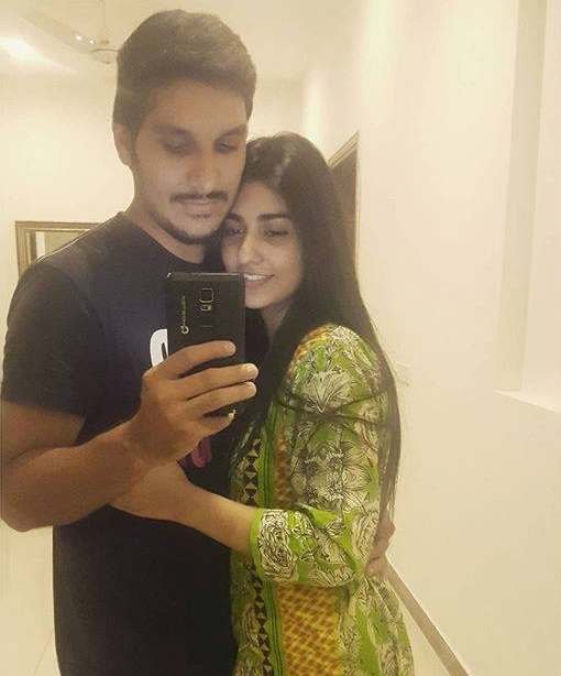 Sarah Khan explains why she slapped twice her director 2 Sarah Khan explains why she slapped twice her director
