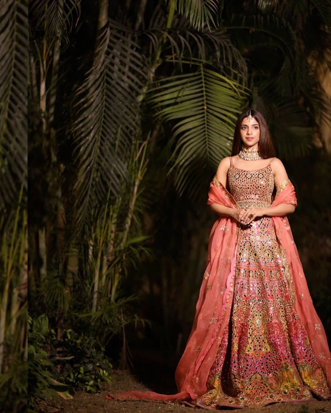 Sonya Hussyn Desi Wedding Vibe in peachy pink is Gorgeous 7 Sonya Hussyn Desi Wedding Vibe in peachy pink is Gorgeous