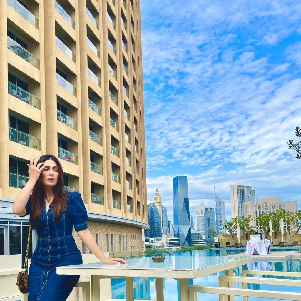 Ayeza Khan celebrates New Year in Dubai - Pictures