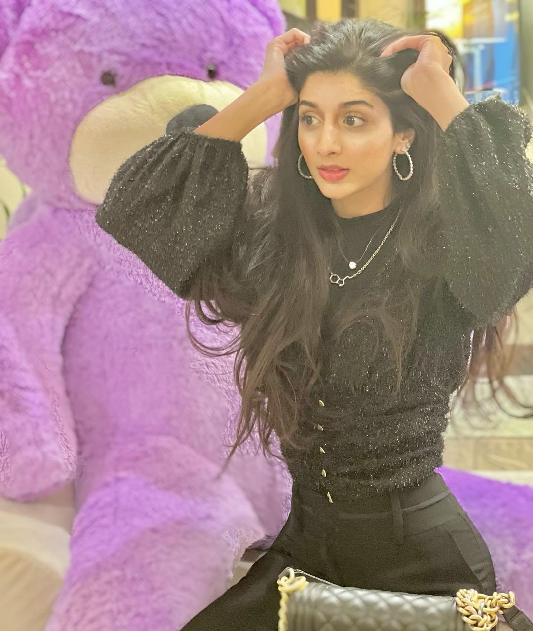 Mawra Hocane wishes Happy New Year to her fans