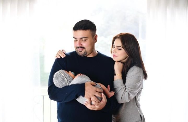 Ghana Ali Gorgeous Family Photoshoot 8 Ghana Ali Gorgeous Family Photoshoot