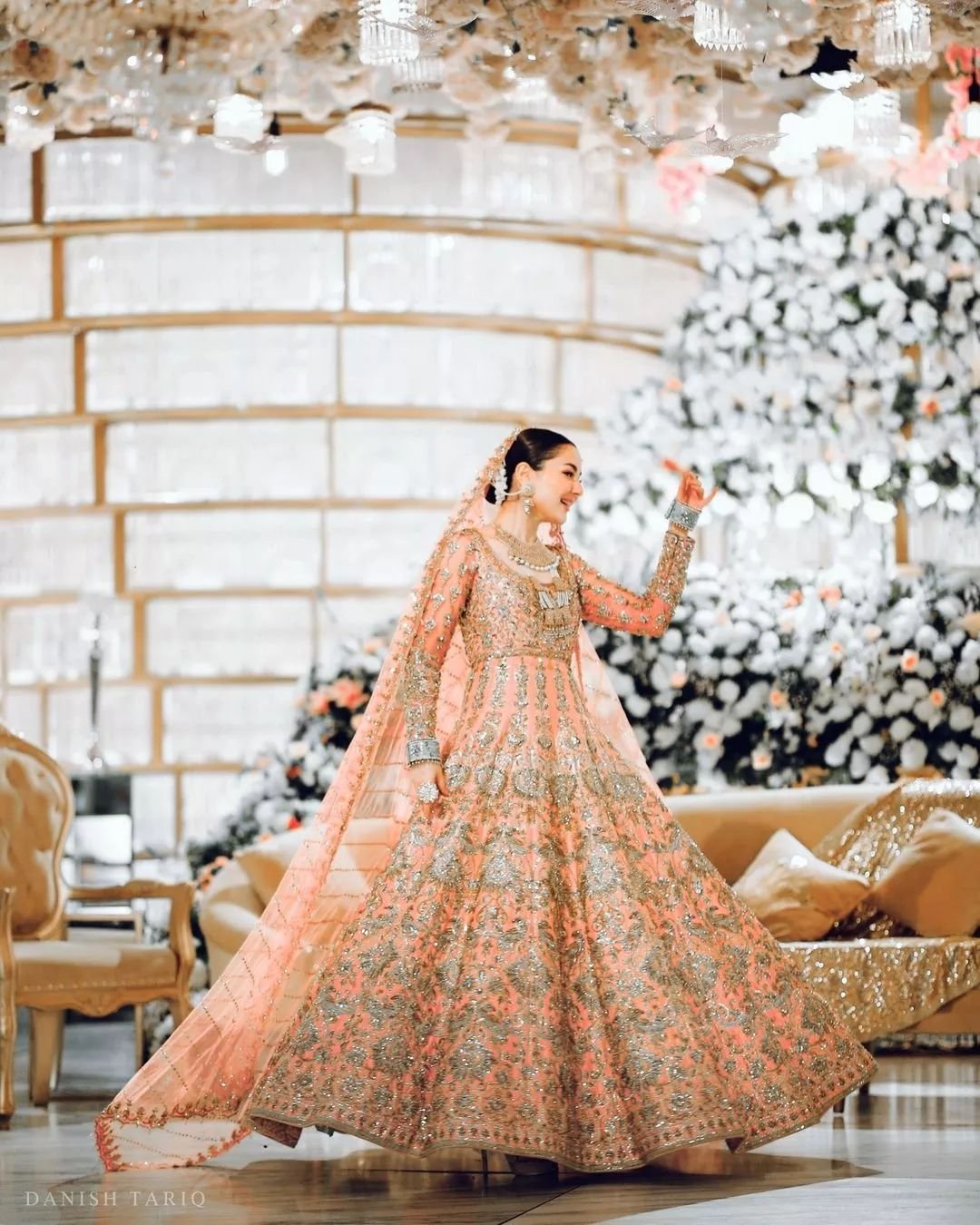 Hania Aamir Smile melts hearts in recent Photoshoot 4 Hania Aamir Smile melts hearts in recent Photoshoot
