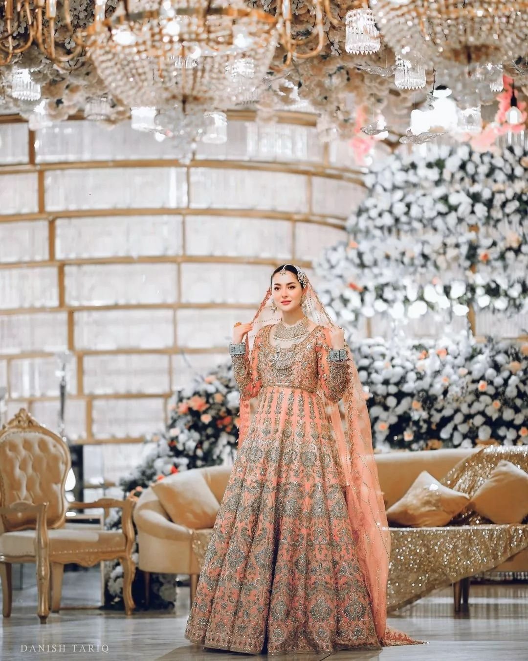 Hania Aamir Smile melts hearts in recent Photoshoot 5 Hania Aamir Smile melts hearts in recent Photoshoot
