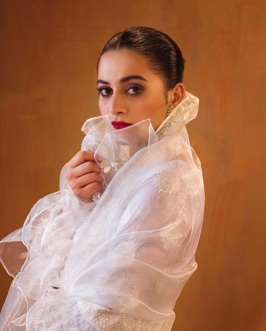 Aiman Khan channels her Glamour in White Attire