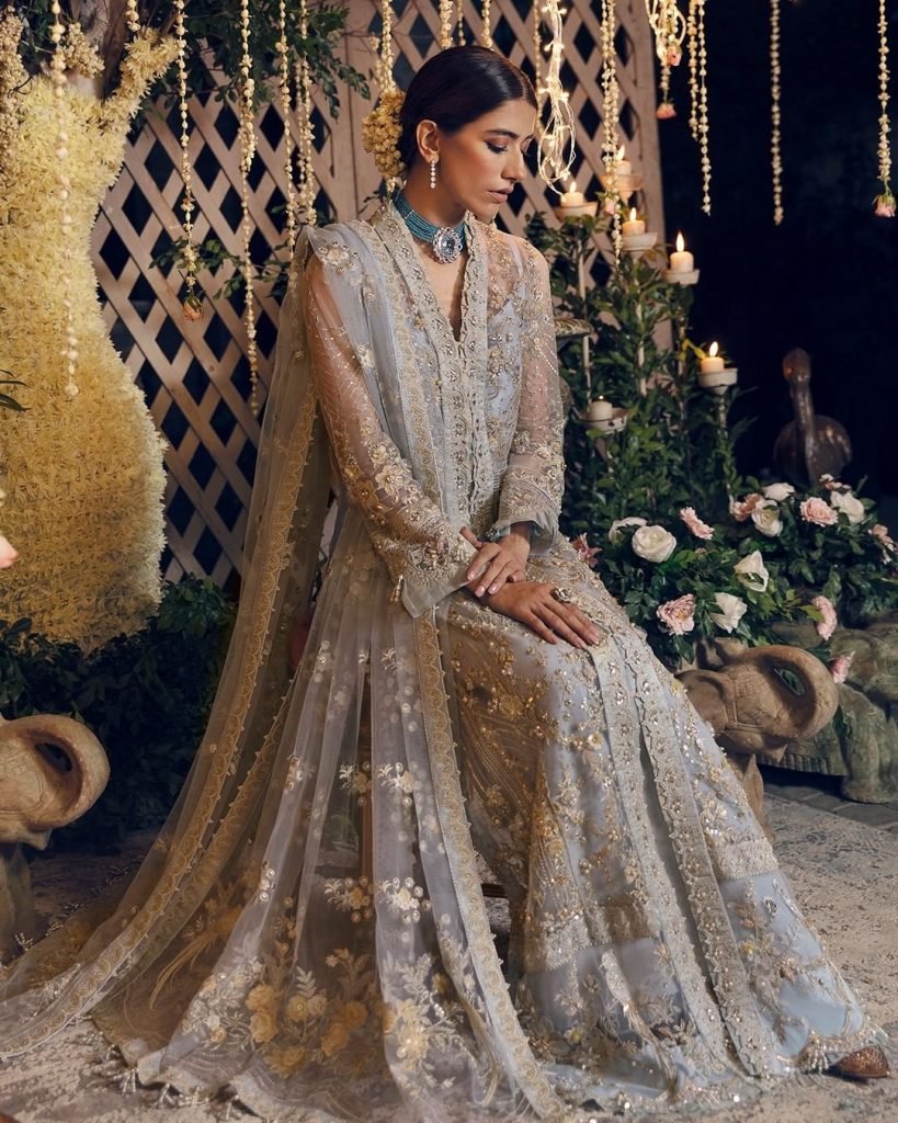 Syra Yousuf is a Sight to behold in Vibrant colors 4 Syra Yousuf is a Sight to behold in Vibrant colors