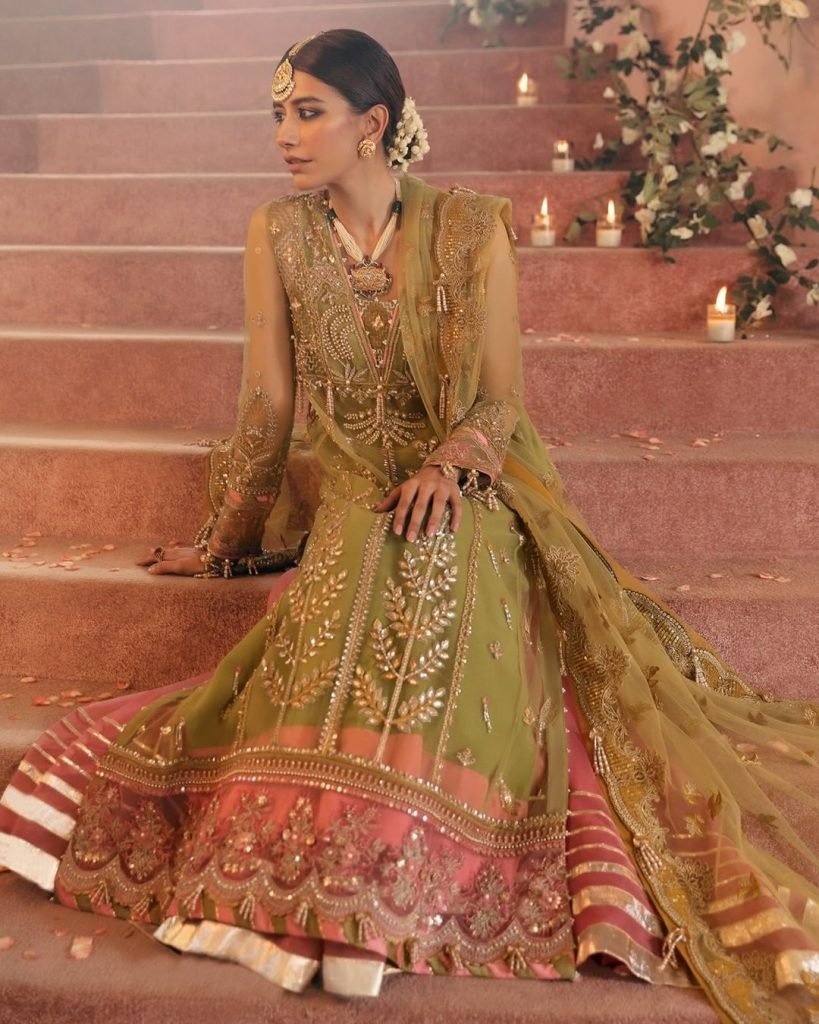 Syra Yousuf is a Sight to behold in Vibrant colors 5 Syra Yousuf is a Sight to behold in Vibrant colors