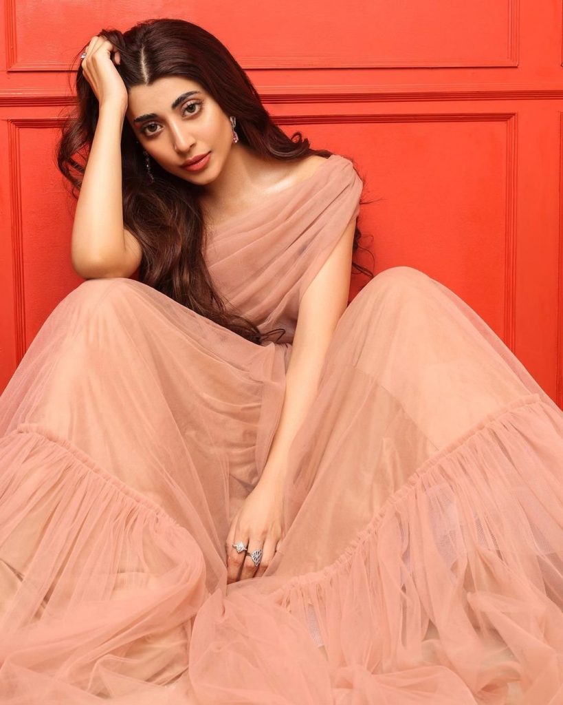 Mawra Hocane is Floral Beauty in Recent shoot 2 Mawra Hocane is Floral Beauty in Recent shoot