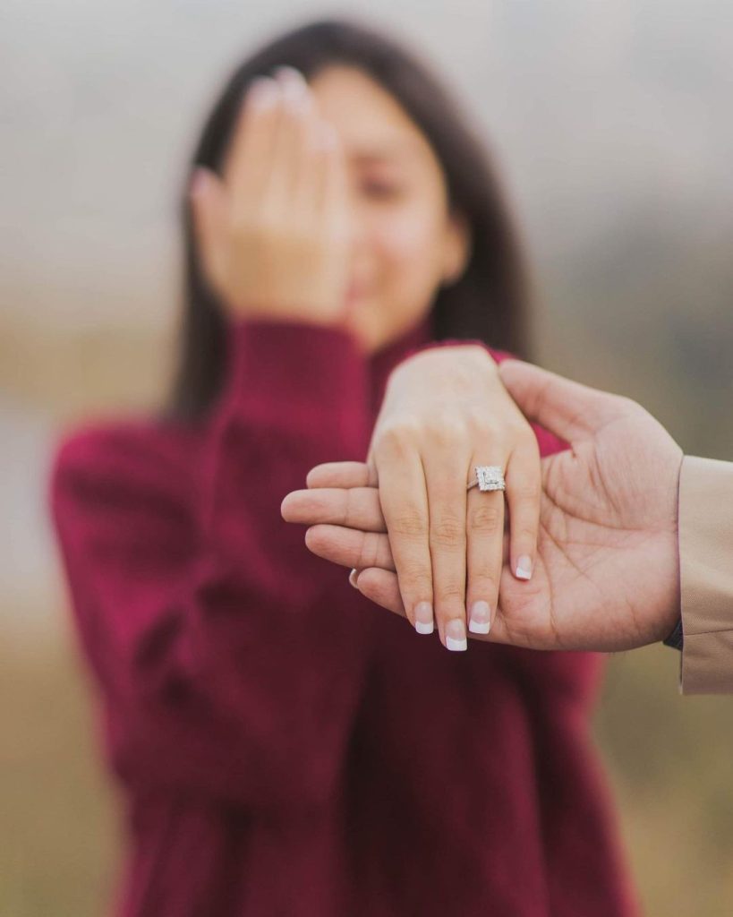Mariyam Nafees Shares her Rosy Engagment Pictures 3 Mariyam Nafees Shares her Rosy Engagment Pictures