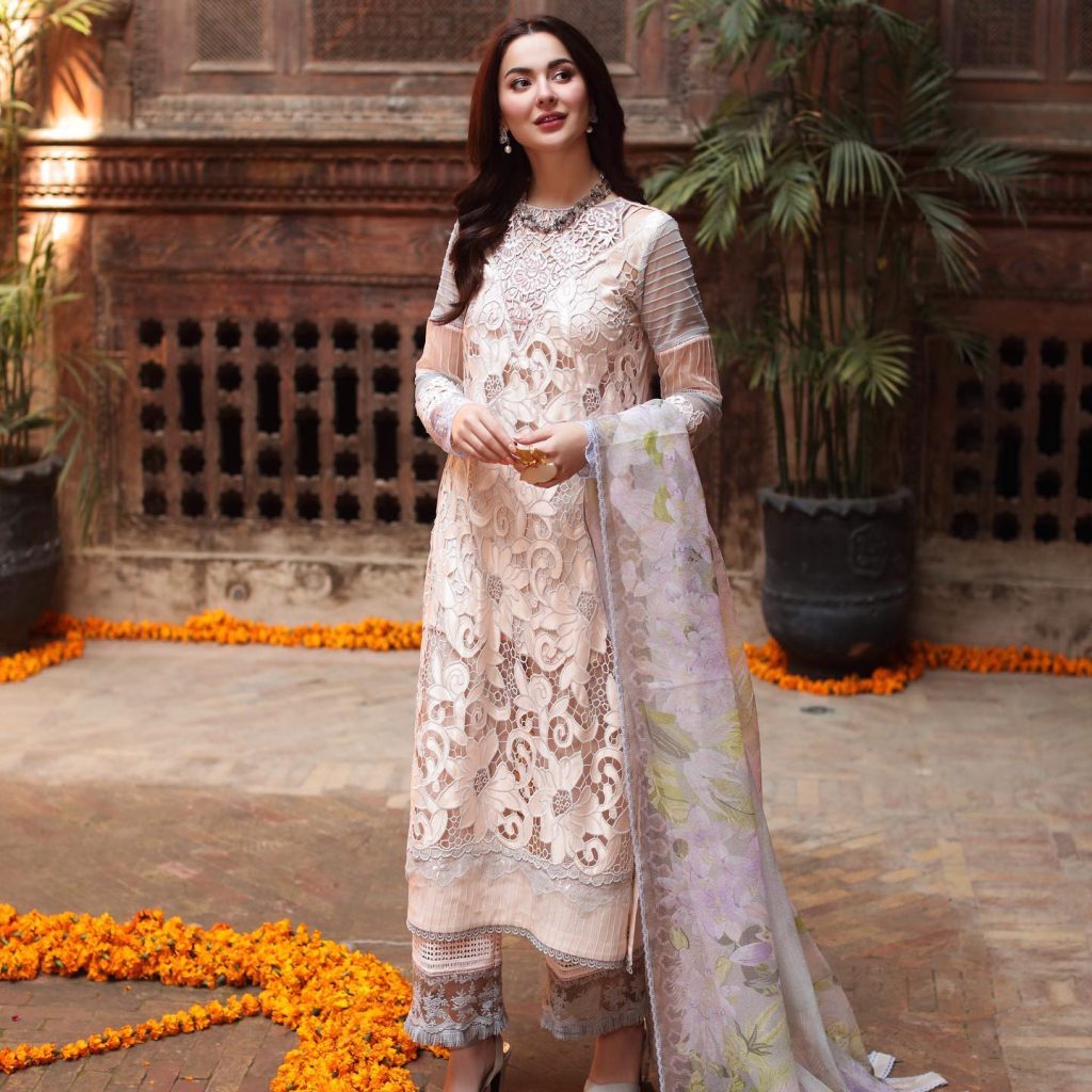 Hania Aamir is Breadth of Fresh Air in Summer Outfits