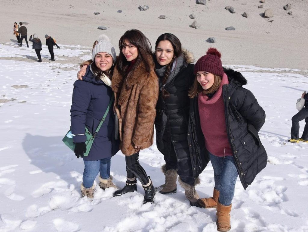Mahira Khan in Skardu - Fun moments with Friends