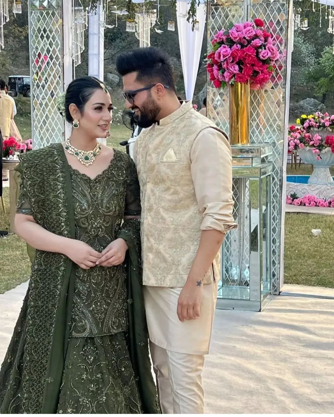 Sarah Khan and Falak Shabir Gorgeous Pictures from Wedding 4 Sarah Khan and Falak Shabir Gorgeous Pictures from Wedding
