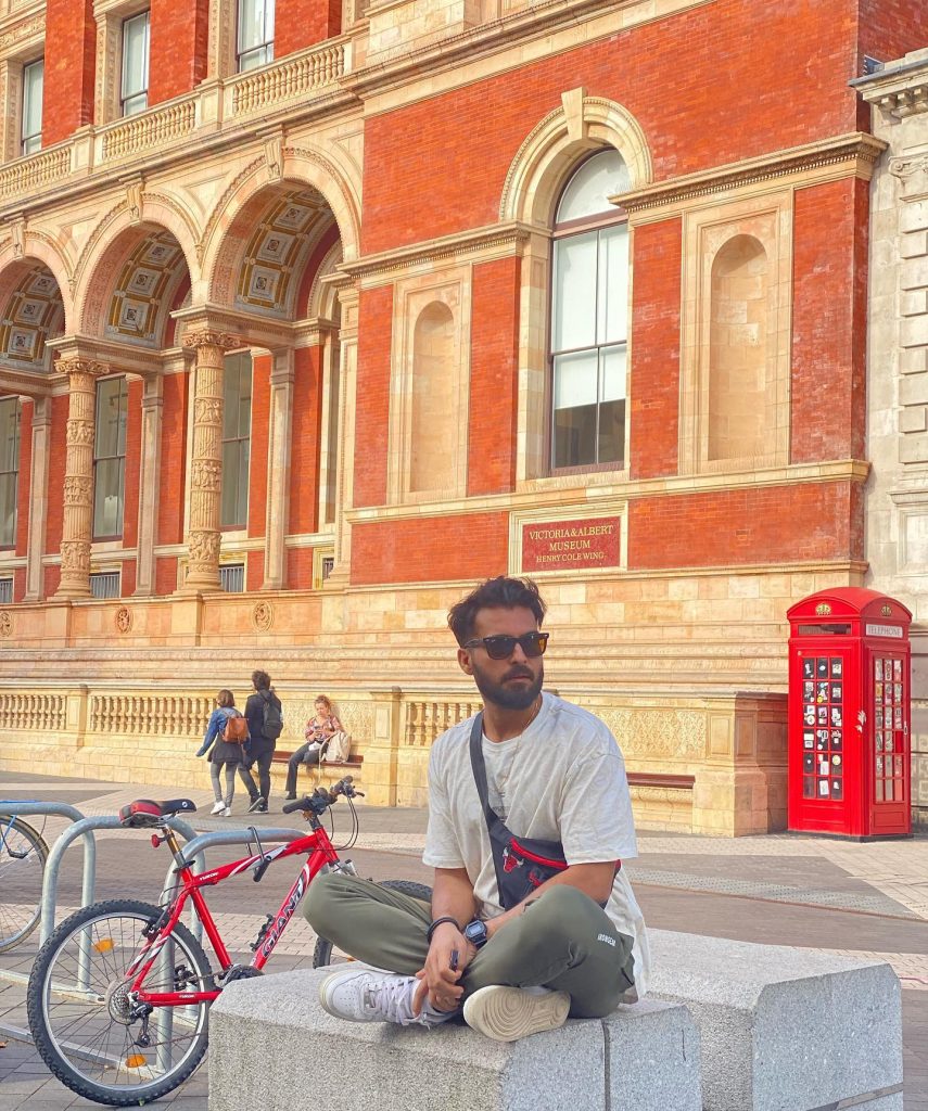 Zara Noor Abbas And Asad Siddiqui London Travel Diary