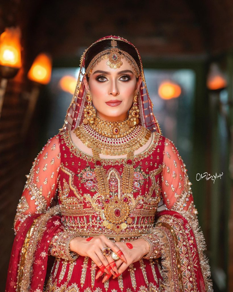 Ayeza Khan Bewitching Pictures from Latest Bridal Shoot 9 Ayeza Khan Bewitching Pictures from Latest Bridal Shoot