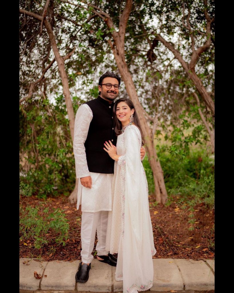 Mariyam Nafees Twining in White in Eid Pictures 3 Mariyam Nafees Twining in White in Eid Pictures