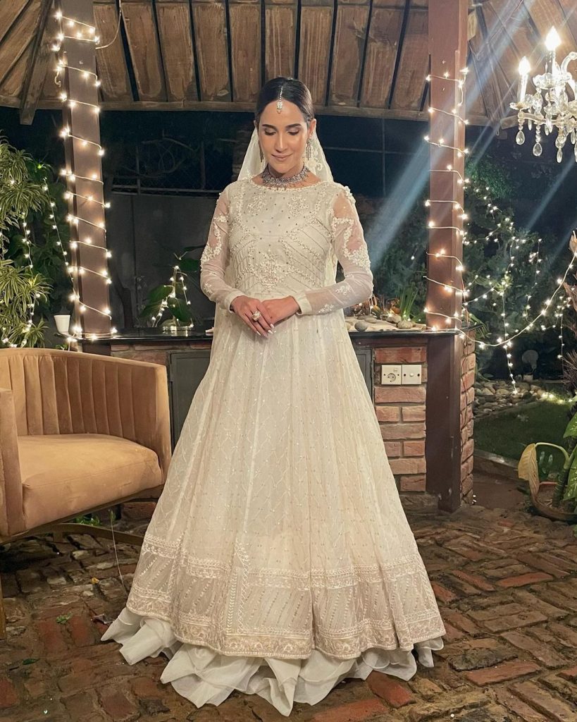 Anoushay Abbasi Stunning looks in White