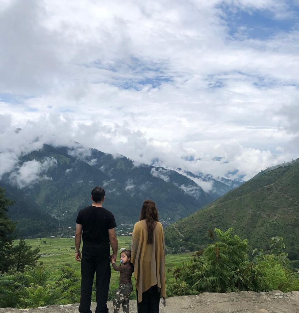 Aisha Khan explores the Valley of Kashmir 3 Aisha Khan explores the Valley of Kashmir